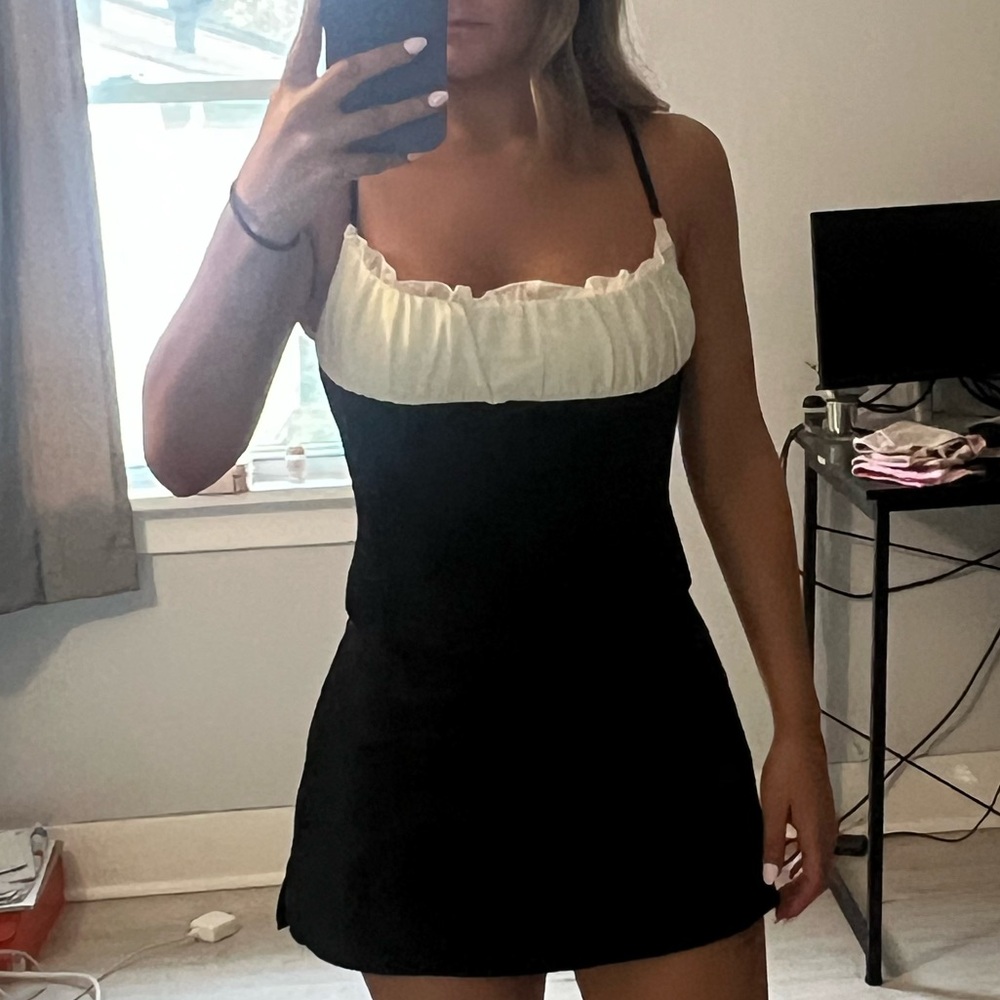 WHITE BOX BOUTIQUE OVER YOU NOW BUSTIER